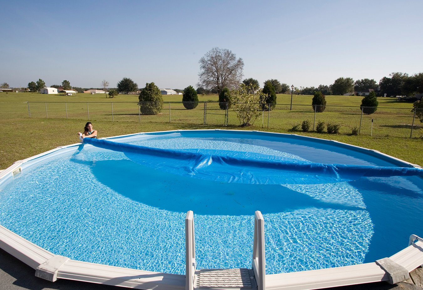 GLI Tidal Wave Above Ground Solar Reel System - 18'