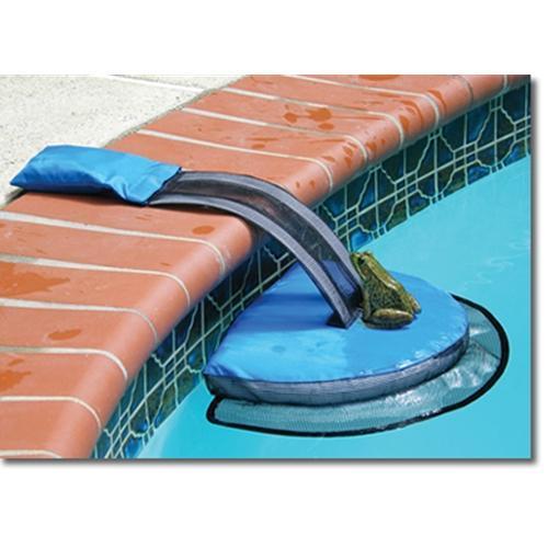 Pool Critter Escape Ramp